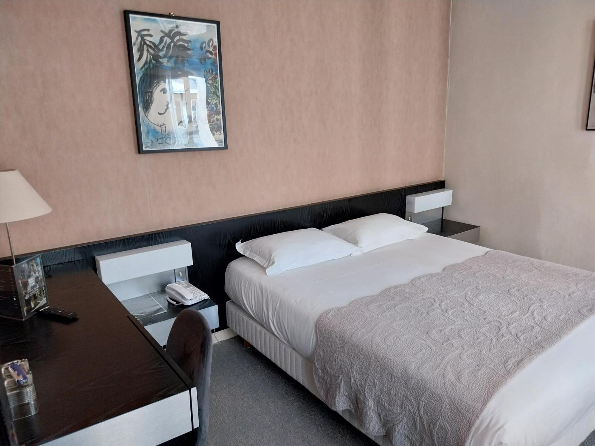 Hotel Alison Париж Екстер'єр фото